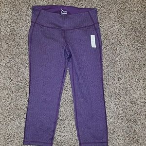 Old Navy compression capris